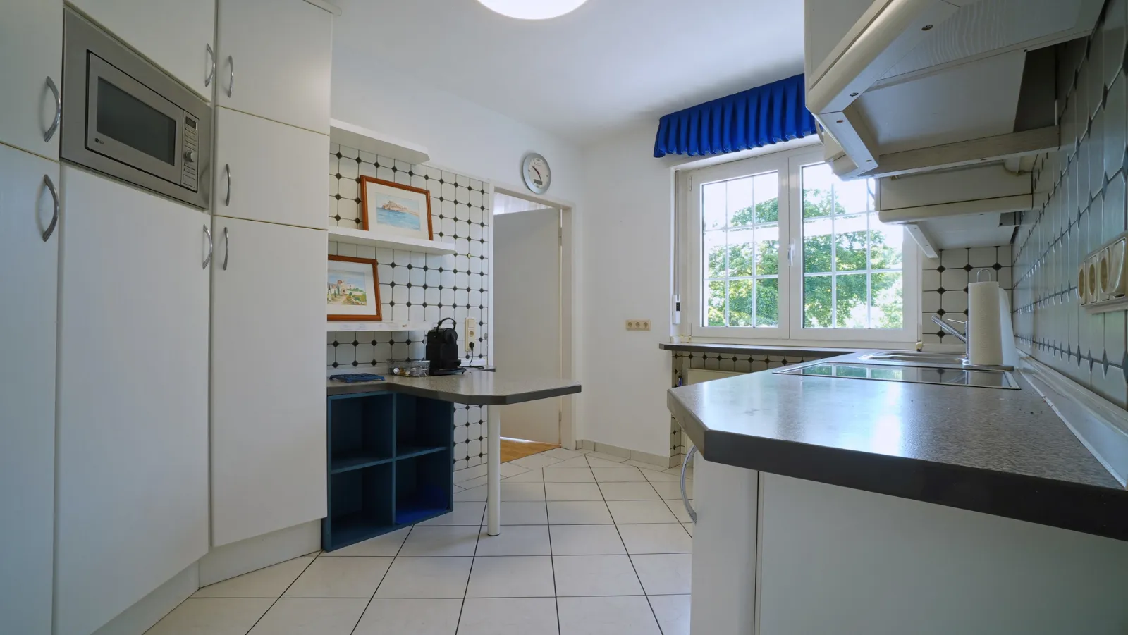 Mehrfamilienhaus mit drei Wohnungen und parkähnlichem Grundstück in Völklingen